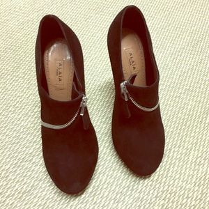 Alaia wrap-around zip booties